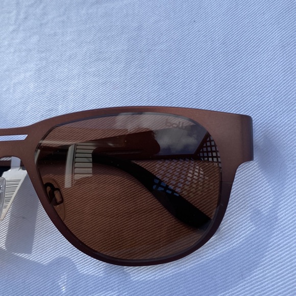 Bolle Adelaide Sunglasses Unisex - Picture 2 of 8